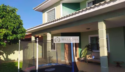 Casa com 3 dormitórios à venda, 240 m² por R$ 590.000,00 - Praia do Barbudo - Araruama/RJ