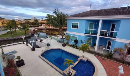 Casa com 4 dormitórios à venda, 150 m² por R$ 800.000,00 - Ogiva - Cabo Frio/RJ