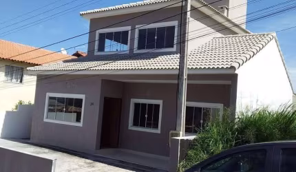 Casa com 4 dormitórios à venda por R$ 750.000,00 - Jardim Peró - Cabo Frio/RJ