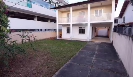 Casa com 3 dormitórios à venda, 360 m² por R$ 1.000.000,00 - Braga - Cabo Frio/RJ