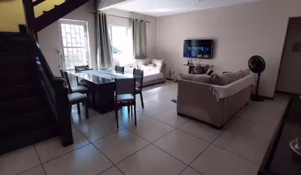 Cobertura com 3 dormitórios à venda, 629 m² por R$ 750.000,00 - Jardim Flamboyant - Cabo Frio/RJ