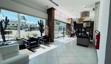 Cobertura com 3 dormitórios à venda, 140 m² por R$ 1.250.000,00 - Centro - Cabo Frio/RJ