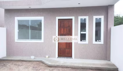 Casa com 2 dormitórios à venda, 70 m² por R$ 190.000,00 - Itatiquara - Araruama/RJ