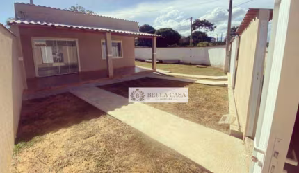 Casa com 2 dormitórios à venda, 100 m² por R$ 250.000,00 - Fonte Limpa - Araruama/RJ
