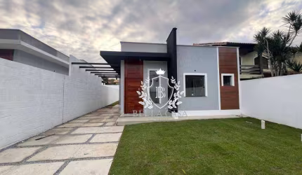 Casa com 2 dormitórios à venda, 70 m² por R$ 420.000,00 - Pontinha - Araruama/RJ