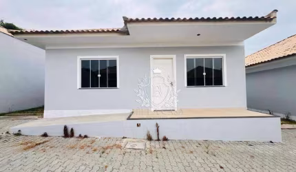 Casa com 2 dormitórios à venda, 68 m² por R$ 235.000,00 - Praia Do Hospicio - Araruama/RJ
