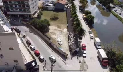 Terreno à venda, 3000 m² por R$ 4.000.000,00 - Centro - Araruama/RJ
