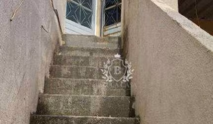 Casa com 1 dormitório à venda, 60 m² por R$ 100.000,00 - Ouro Verde - Nova Iguaçu/RJ