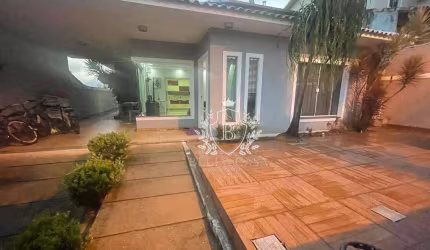 Casa com 3 dormitórios à venda, 150 m² por R$ 680.000,00 - Ponte dos Leites - Araruama/RJ