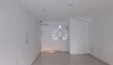 Loja para alugar, 27 m² por R$ 2.100,00/mês - Centro - Rio das Ostras/RJ