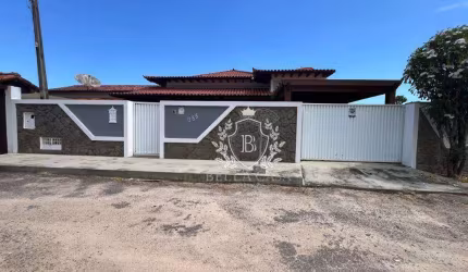 Casa com 3 dormitórios à venda, 245 m² por R$ 870.000,00 - Vila Capri - Araruama/RJ