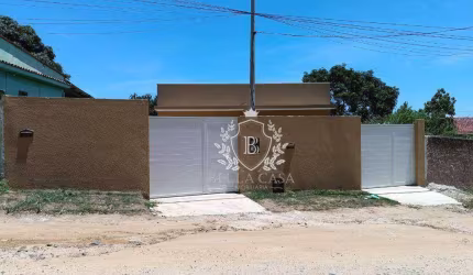 Casa com 2 dormitórios à venda, 62 m² por R$ 260.000 - Recanto do Sol - São Pedro da Aldeia/RJ