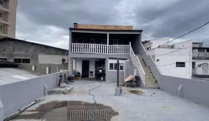 Casa com 6 dormitórios para alugar, 300 m² por R$ 7.000/mês - Braga - Cabo Frio/Rio de Janeiro
