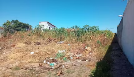 Terreno à venda, 400 m² por R$ 120.000 - Coqueiral - Araruama/RJ