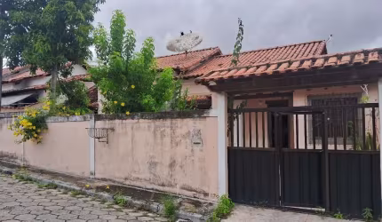 Casa com 3 dormitórios à venda, 72 m² por R$ 350.000 - Xv de Novembro - Araruama/RJ