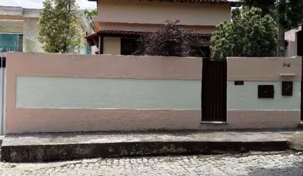 Casa com 3 dormitórios à venda por R$ 410.000,00 - Rio Do Limão - Araruama/RJ