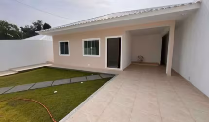 Casa com 3 dormitórios à venda, 100 m² por R$ 598.000,00 - Parque Hotel - Araruama/RJ