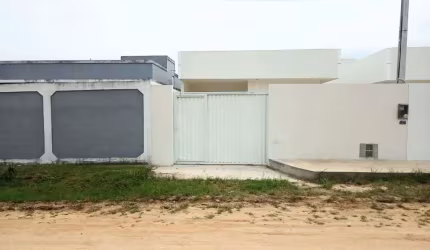 Casa com 3 dormitórios à venda, 80 m² por R$ 269.000,00 - Três Vendas - Araruama/RJ