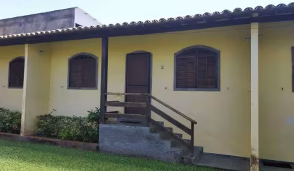 Casa com 1 dormitório à venda, 50 m² por R$ 250.000,00 - Bananeiras - Araruama/RJ