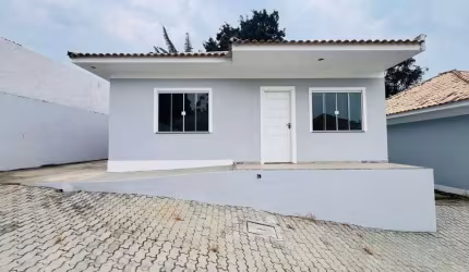 Casa com 2 dormitórios à venda, 68 m² por R$ 235.000,00 - Praia Do Hospicio - Araruama/RJ