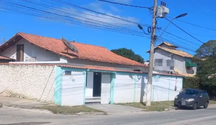 Casa com 4 dormitórios à venda, 300 m² por R$ 850.000,00 - Pontinha - Araruama/RJ