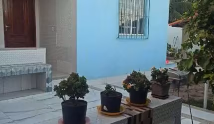 Casa com 2 dormitórios à venda, 150 m² por R$ 380.000,00 - Coqueiral - Araruama/RJ