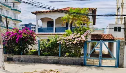 Casa com 4 dormitórios à venda, 272 m² por R$ 1.200.000,00 - Braga - Cabo Frio/RJ