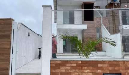 Casa com 4 dormitórios à venda, 103 m² por R$ 750.000 - Foguete - Cabo Frio/RJ
