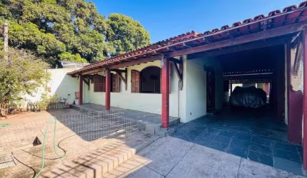 Casa com 3 dormitórios à venda, 180 m² por R$ 550.000,00 - Araruama - Araruama/RJ