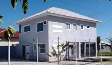 Casa com 3 dormitórios à venda, 161 m² por R$ 590.000,00 - Fazendinha - Araruama/RJ
