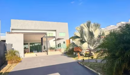 Chácara com 4 dormitórios à venda, 1200 m² por R$ 700.000,00 - Itatiquara - Araruama/RJ