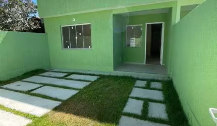 Casa com 2 dormitórios à venda, 64 m² por R$ 180.000,00 - Fazendinha - Araruama/RJ