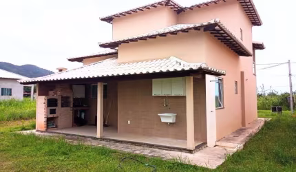 Casa à venda, 132 m² por R$ 360.000,00 - Jaconé - Saquarema/RJ