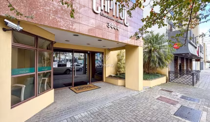 Sala comercial à venda na Avenida Visconde de Guarapuava, 3444, Centro, Curitiba, 54 m2 por R$ 460.000