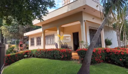 Casa a Venda em Maringá