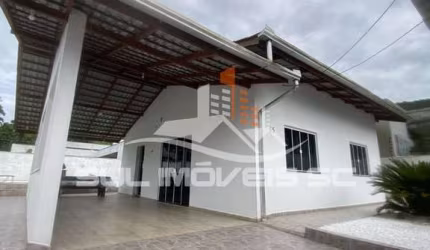 Linda casa em Morretes - Itapema