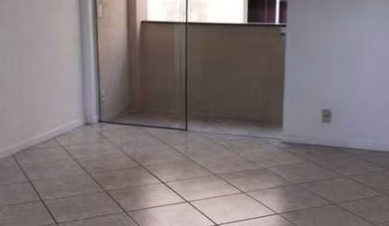 Apartamento no Residencial Luiza no Bairro São João
