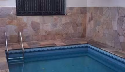 Sobrado para Venda em São Bernardo do Campo, Nova Petrópolis, 5 dormitórios, 1 suíte, 4 banheiros, 4 vagas