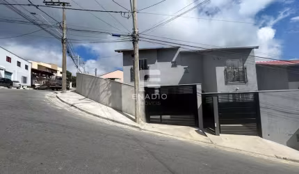 Casas 02 suítes