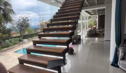 Casa com 4 quartos à venda na Rua Coronel Pedro Rachello, Novo Horizonte, Juiz de Fora, 900 m2 por R$ 3.000.000