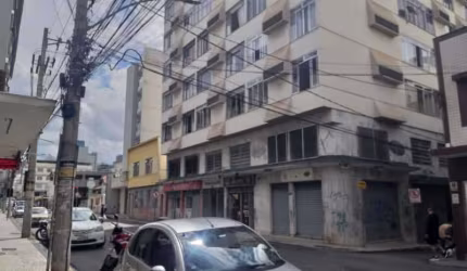 Kitnet / Stúdio à venda na Rua São Mateus, São Mateus, Juiz de Fora, 38 m2 por R$ 141.999