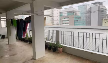 Kitnet / Stúdio à venda na Rua Santo Antônio, Centro, Juiz de Fora, 47 m2 por R$ 160.000