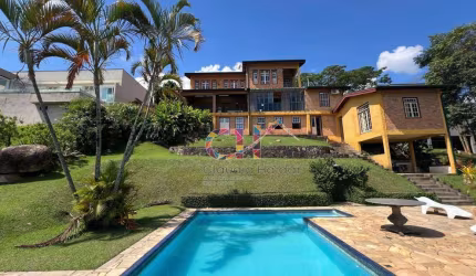 Casa com 4 dormitórios à venda, 502 m² por R$ 2.900.000,00 - Condomínio Fazenda São Joaquim - Vinhedo/SP