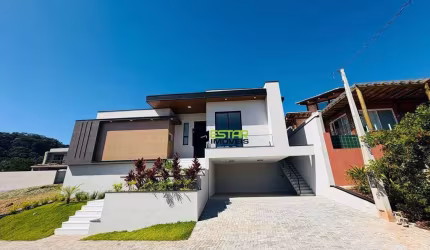 Casa com 3 dormitórios à venda, 200 m² por R$ 1.850.000,00 - Nova Gardênia - Atibaia/SP