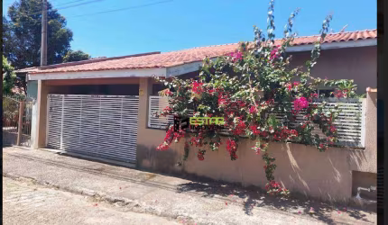 Casa com 3 dormitórios à venda, 171 m² por R$ 450.000,00 - Boa Vista - Piracaia/SP