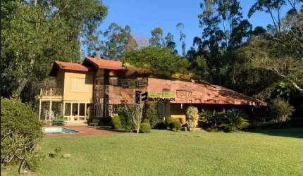 Casa com 6 dormitórios à venda, 500 m² por R$ 2.960.000,00 - Chácara Santa Cruz - Nazaré Paulista/SP