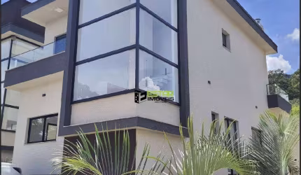 Casa com 3 dormitórios à venda, 173 m² por R$ 1.350.000 - Itapetinga - Atibaia/SP