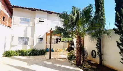 Casa com 3 dormitórios à venda, 209 m² por R$ 1.200.000,00 - Vila Thais - Atibaia/SP