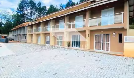 Vende-se Sobrado Geminado  Capricórnio II, Caraguatatuba  83m