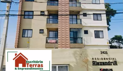 Boqueirão Apartamento  excelente localização dois e um quarto - Curitiba/PR
